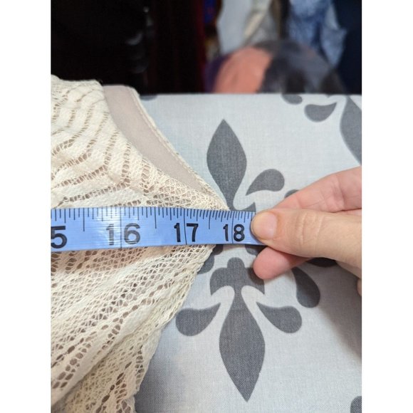 Rabbit, Rabbit, Rabbit Off White Sleeveless Stretch Lace Dress Size M - Picture 6 of 8